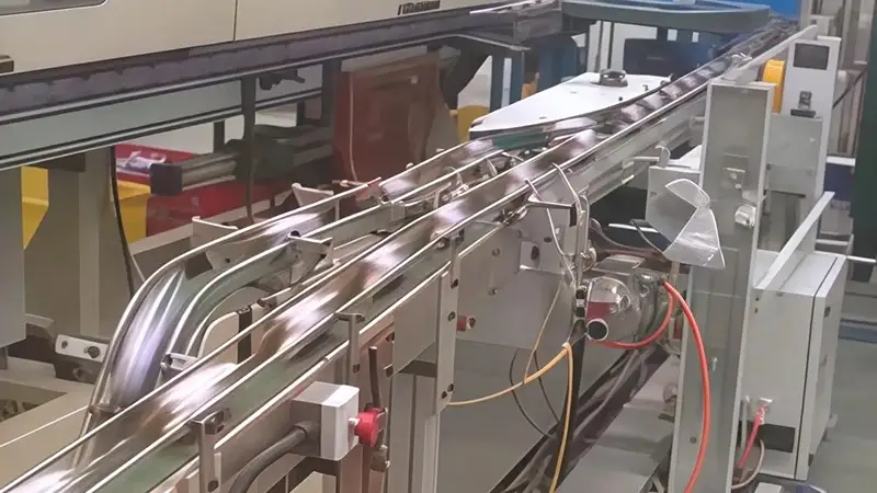 Линия производства жестяных банок для напитков