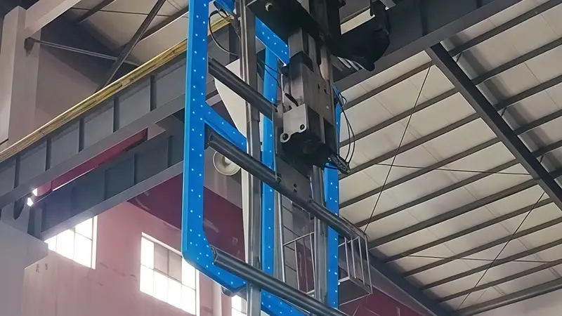 Пластиковый поддон с четырехсторонним входом (крестообразное основание по периметру)