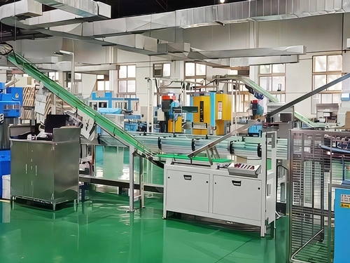 Автоматическая система подачи крышек для жестяных банок (с ручной распаковкой)